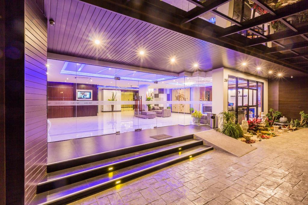 River Front Krabi Hotel מראה חיצוני תמונה